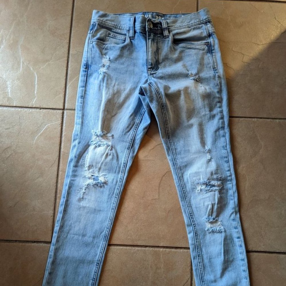LIKE NEW Men's American Fighter Defender Slim Light Wash Distressed Jeans sz 28